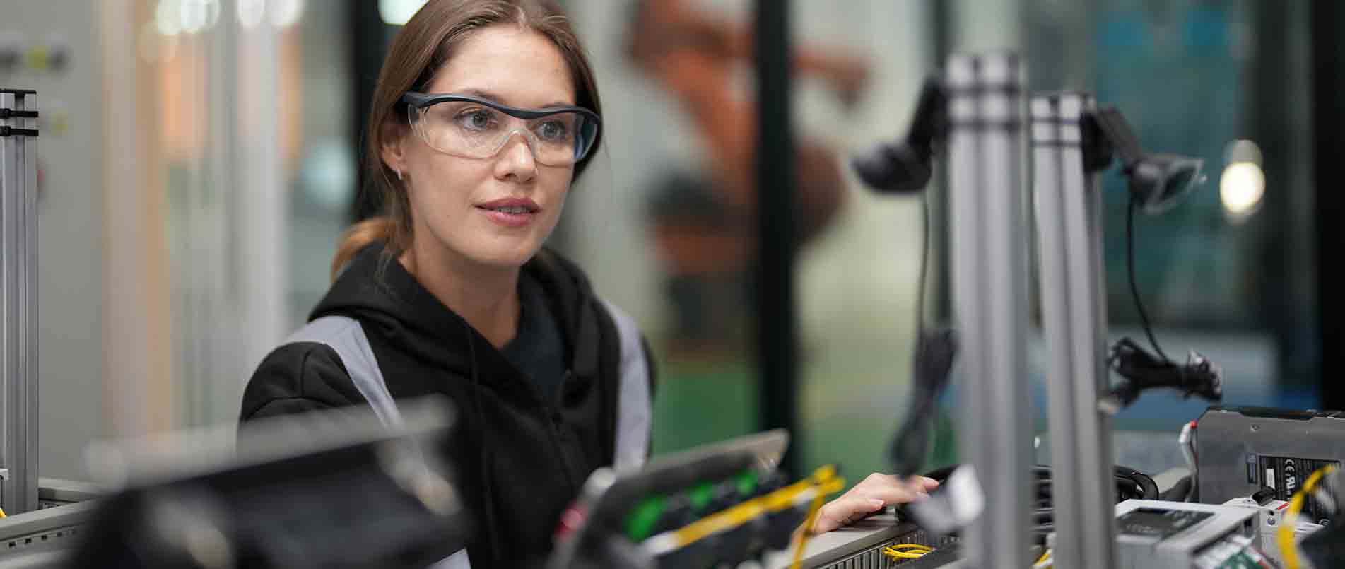 bifa必发精彩亮相IOTE 2024：探究技术融合，展望智慧未来